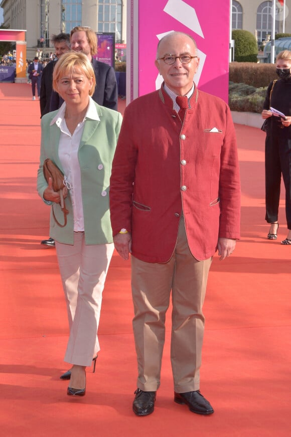 En 2015, Bernard Cazeneuve s'était remarié avec Véronique...
Véronique Beau, Bernard Cazeneuve lors de la cérémonie de clôture du 47ème Festival du Cinéma Américain de Deauville à Deauville, France, le 11 septembre 2021. Photo par Julien Reynaud/APS-Medias/ABACAPRESS.COM