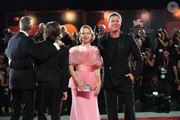 George Clooney, Austin Abrams, Amy Ryan and Brad Pitt à la projection de "Wolfs" lors du 81ème festival international du film de Venise, la Mostra le 1er septembre 2024. © Lucia Sabatelli / Bestimage