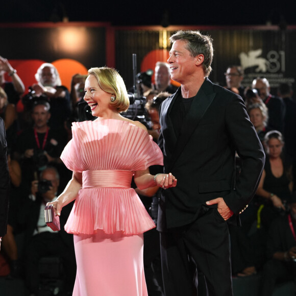 Amy Ryan and Brad Pitt à la projection de "Wolfs" lors du 81ème festival international du film de Venise, la Mostra le 1er septembre 2024. © Lucia Sabatelli / Bestimage