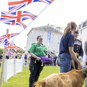 Charles III et Camilla le 16 juillet 2024 à St Peter Port, Guernsey. © Ian Vogler/MirrorPix/Bestimage