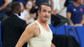 Jean Dujardin sans appel sur les JO 2024 après avoir été ridiculisé lors de la coupe du monde de rugby (VIDEO)