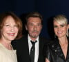 Six ans après, quelles sont les relations entre Nathalie Baye et Laeticia Hallyday ?
Nathalie Baye, Johnny Hallyday et sa femme Laeticia - Avant-première de 'Salaud on t'aime' à l'UGC Normandie sur les Champs-Elysées à Paris le 31 mars 2014.