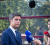 Démissionnaire après les élections législatives anticipées, le jeune politique passe le flambeau
Gabriel Attal, Premier ministre, lors de sa visite à l'école élémentaire Jean de la Fontaine d'issy Les Moulineaux, pour la rentrée scolaire. Conference de presse © Eric Tschaen / pool / Bestimage 