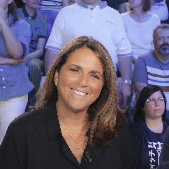 Exclusif - Valérie Benaim, sur le plateau de de l’émission « TPMP » présentée par C.Hanouna tournage des pilotes 2024, Paris, France. © Jack Tribeca / Bestimage