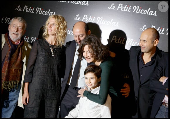 Michel Duchaussoy, Sandrine Kiberlain, Kad Merad, Valérie Lemercier, Laurent Tirard, François-Xavier Demaison et Maxime Godart - Avant Première du film "Le Petit Nicolas" au Grand Rex de Paris.