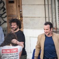 "Nous avions eu des jolis moments" : Jean Dujardin touché par une triste nouvelle, Gilles Lellouche et Paul Belmondo le soutiennent