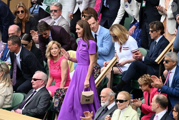 Catherine (Kate) Middleton avec la princesse Charlotte et Pippa Middleton dans les tribunes de la finale du tournoi de Wimbledon 2024, le 14 juillet 2024. 