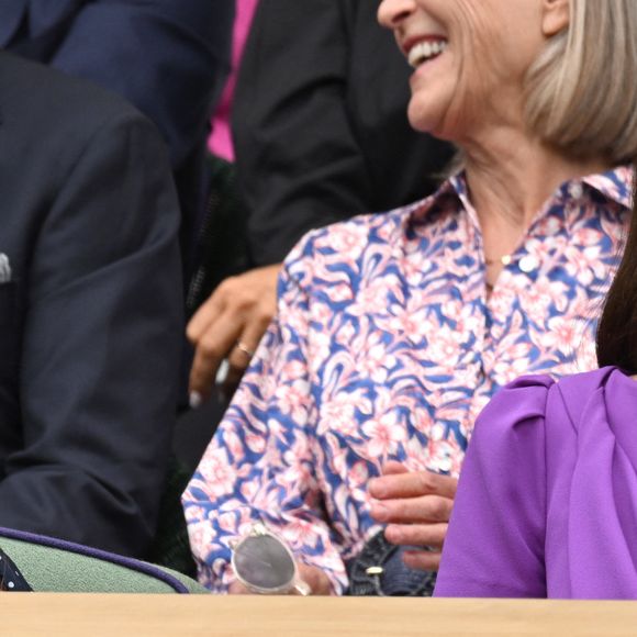 Catherine (Kate) Middleton avec la princesse Charlotte et Pippa Middleton dans les tribunes de la finale du tournoi de Wimbledon 2024, le 14 juillet 2024.  Catherine (Kate) Middleton with Princess Charlotte and Pippa Middleton in the stands of the final of the 2024 Wimbledon tournament, July 14, 2024. 