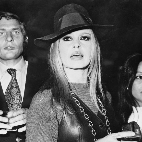 L'occasion de s'intéresser à ce monument du cinéma francais
Une photo d'archive datée du 6 avril 1968 montre Brigitte Bardot et son mari Gunther Sachs lors de la présentation de la collection de mode Mic Mac. Photo par United Archives/Imago/ABACAPRESS.COM