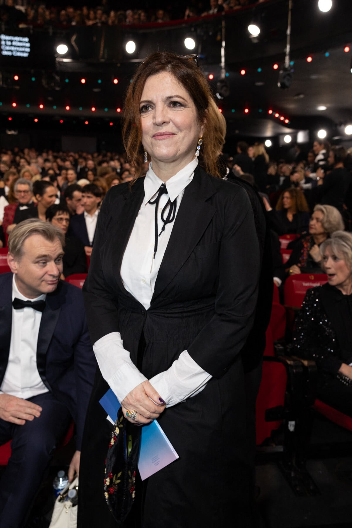 photo-adopt-s-grands-la-com-dienne-a-rapidement-d-cel-des-maux