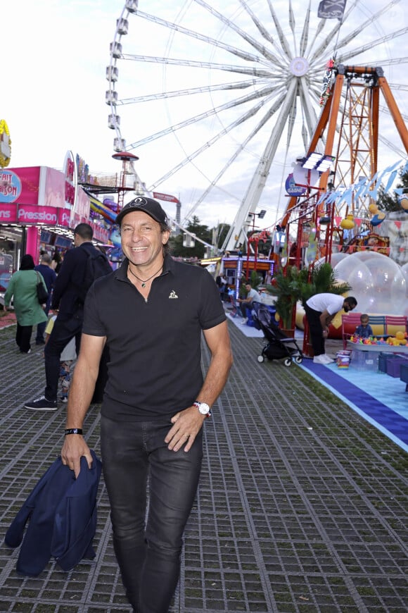 Philippe Candeloro lors de L'inauguration de la fête à NeuNeu dans le Bois de Boulogne à Paris, France, le 6 septembre 2024. © Cédric Perrin/Bestimage