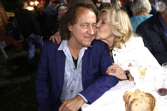 Nicoletta et son mari Jean-Christophe Molinier lors de L'inauguration de la fête à NeuNeu dans le Bois de Boulogne à Paris, France, le 6 septembre 2024. © Cédric Perrin/Bestimage