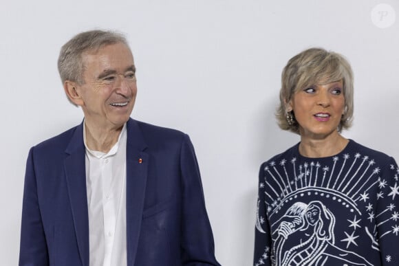 Exclusif - Bernard Arnault , Helene Arnault au greeting du défilé de mode Christian Dior Haute-Couture automne-hiver 2024/2025 lors de la Fashion Week de Paris, France, le 24 Juin 2024. © Olivier Borde/Bestimage  No Web pour la Belgique et la Suisse Exclusive - Greetings after the Christian Dior Haute Couture Fall/Winter 2024/2025 show as part of Paris Fashion Week on June 24, 2024 in Paris, France. 