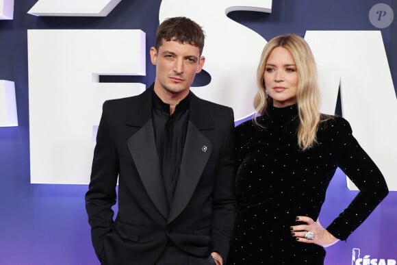 Virginie Efira et son compagnon Niels Schneider au photocall de la 48ème cérémonie des César à l'Olympia à Paris le 24 février 2023 © Dominique Jacovides / Olivier Borde / Bestimage 