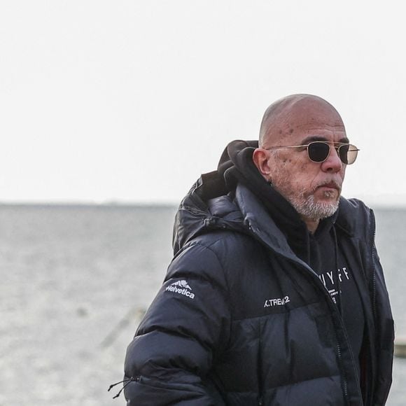 Le chanteur français Pascal Obispo participera au Téléthon 2022 au Cap Ferret, dans le sud-ouest de la France, le 3 décembre 2022. Il participera à une marche solidaire et donnera un concert sur la plage en fin de journée. Photo par Thibaud Moritz /ABACAPRESS.COM