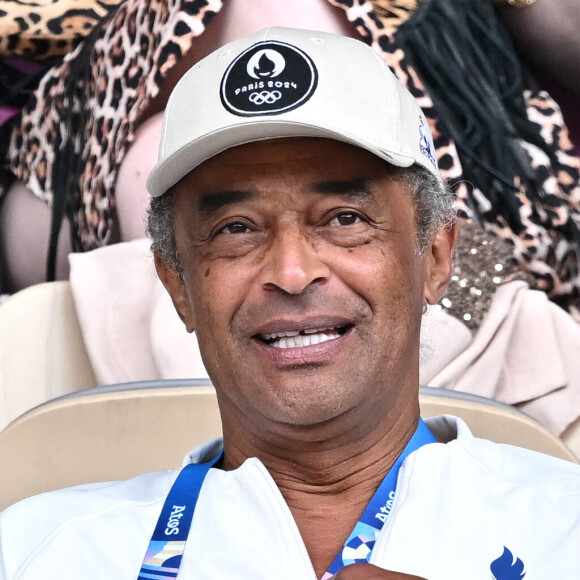 Yannick Noah et Malika assistent à la finale du simple messieurs des Jeux olympiques d'été de Paris 2024 à Roland Garros le 4 août 2024 à Paris, France. Photo par Laurent Zabulon/ABACAPRESS.COM