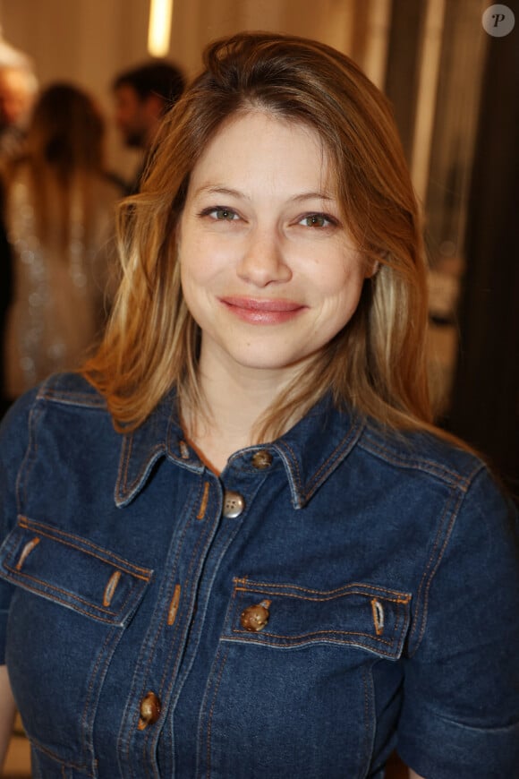 Florence Coste lors de la soirée d'ouverture du Pop Up Store 'YourBOND.shop' à Paris, France, le 4 avril 2023. Photo par Jerome Dominé/ABACAPRESS.COM