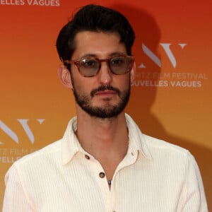 Toutefois comme l'a rappelé "Variety", "Le Comte de Monte-Cristo" sera prochainement distribué aux Etats-Unis par Samuel Goldwyn Films.
Pierre Niney, le 21 juin 2024, au théatre de la Gare du Midi à Biarritz lors du Biarritz Film Festival - Nouvelles Vagues 2024. © Jean-Marc Lhomer / Bestimage