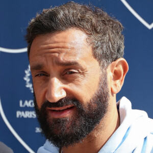 Cyril Hanouna lors du Tournoi de Padel des Célébrités du Lagardère Paris Racing pour l'Institut Imagine le 17 mai 2024 à Paris, France. Photo par Nasser Berzane/ABACAPRESS.COM