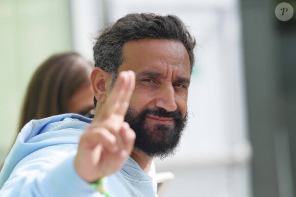 Cyril Hanouna a 50 ans, et pour son anniversaire, il peut être satisfait !Tournoi de Padel des personnalités au Lagardere Paris Racing en présence de Cyril Hanouna à Paris le 17 mai 2024. © Jonathan Rebboah / Panoramic / Bestimage