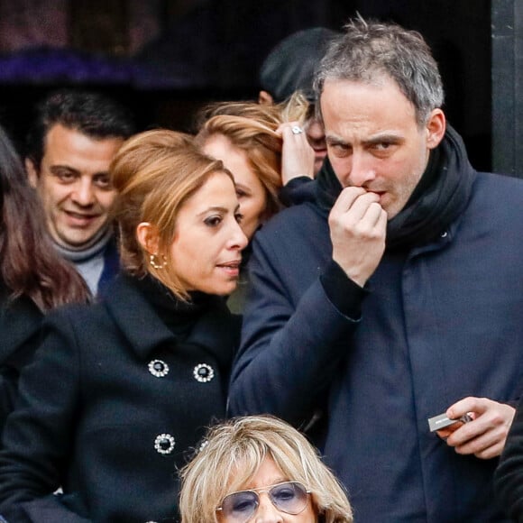 Comme elle l'expliquait cet été 
Léa Salamé et son compagnon Raphaël Glucksmann - Obsèques de Sébastien Demorand à la Coupole du crématorium du cimetière du Père-Lachaise à Paris, France, le 31 janvier 2020. 