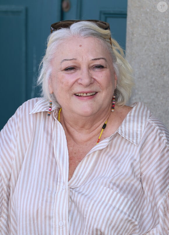 Conviée sur le plateau de 50' Inside ce samedi 21 septembre, Josiane Balasko a évoqué son rapport à l'âge
Josiane Balasko - Photocall du film "Captive" sur les planches lors de la 49ème édition du festival du film américain de Deauville le 9 septembre 2023.