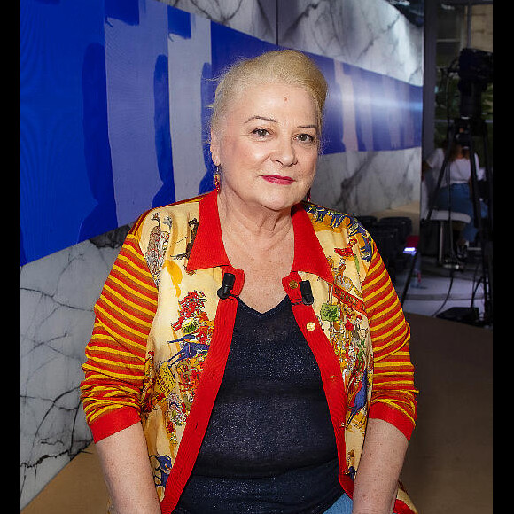 Josiane Balasko - Enregistrement de l'émission Clique, première de l'année, diffusée en clair sur Canal+ le samedi à 12h45, et présentée par M.Achour. Le 15 septembre 2021