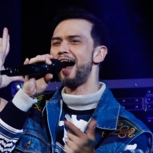 Billy Crawford chante son premier tube "Trackin'' - Enregistrement de l'émission "Génération Hit Machine Vol. 2" au Dôme de Paris, les 8 et 9 novembre 2022, diffusée sur W9 le 31 janvier 2023 © Christophe Clovis / Bestimage 