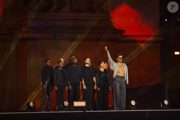 Exclusif - Lucky Love - Personnalités sur le plateau de l'émission "Paris 2024 : merci! La grande soirée événement" sur les Champs-Elysées à Paris, à l'occasion des Jeux Olympiques et Paralympiques Paris 2024, diffusée en direct sur France 2, le 14 septembre 2024 © Perusseau-Ramsamy / Bestimage 