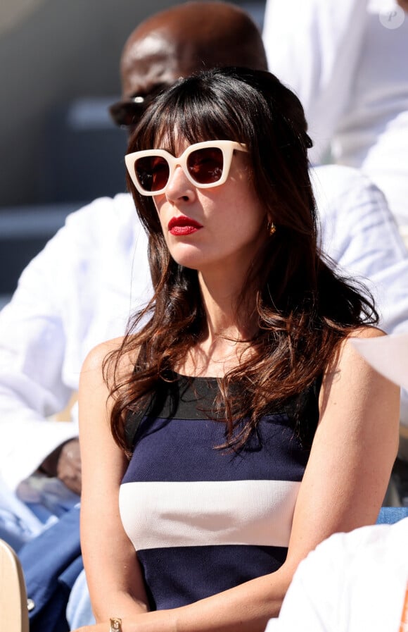 Nolwenn Leroy - Célébrités dans les tribunes de la finale homme des Internationaux de France de tennis de Roland Garros 2024 à Paris le 9 juin 2024. © Jacovides-Moreau/Bestimage 