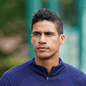 Le champion du monde 2018 vient d'annoncer sa retraite professionnelle à 31 ans
 
Info - Raphaël Varane prend sa retraite à 31 ans - Raphael Varane - Entrainement de l'Equipe de France A au Centre National du Football, à Clairefontaine-en-Yvelines, le 29 mai 2022.