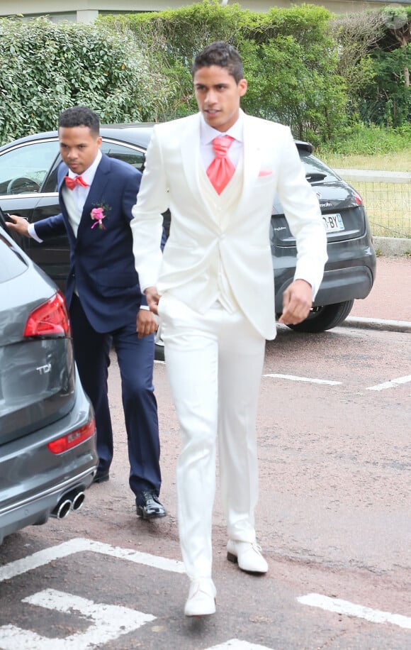 Mariage de Raphaël Varane et Camille Tytgat à la mairie du Touquet puis en l'église Sainte-Jeanne d'Arc le 20 juin 2015