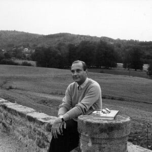 Photo d'archive datée du 30 août 1976 de l'ancien président Jacques Chirac et de son épouse Bernadette dans leur château de Bity à Sarran, France. Le président Jacques Chirac est décédé ce matin entouré de sa famille. M. Chirac a effectué deux mandats en tant que président français et a fait entrer son pays dans la monnaie unique européenne. Photo Buthaud/ANDBZ/ABACAPRESS.COM