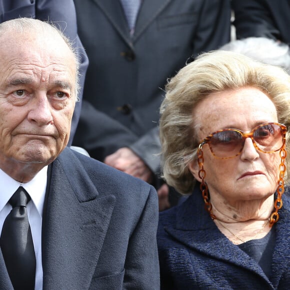 Jacques et Bernadette Chirac - Obseques de Antoine Veil au cimetiere du Montparnasse a Paris. Le 15 avril 2013  