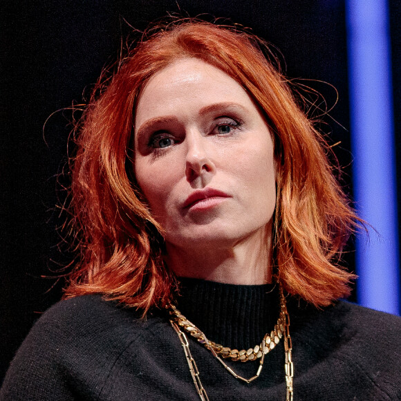 Et d'ajouter, amusée : "Il n'y a rien qu'un papa ne puisse pas faire... même s'il le fera moins bien, on est d'accord."
Masterclass Audrey Fleurot lors du Serie Mania Festival international Lille 2024, à Lille, France, le 16 mars 2024. © Stéphane Vansteenkiste/Bestimage