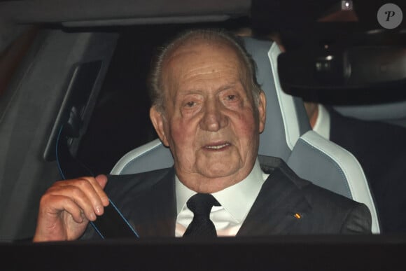 Le roi Juan Carlos - Sorties de la famille royale d'Espagne aux obsèques de Fernandez de Araoz à Madrid. Le 9 septembre 2024  Exit of the Spanish royal family to the funeral of Fernandez de Araoz in Madrid. On September 9, 2024, in Madrid (Spain). 