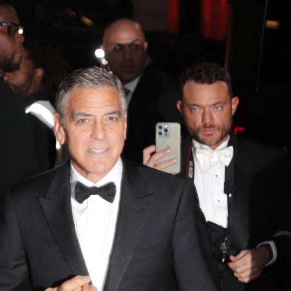 Laquelle a le plus beau look ?
Amal et George Clooney à New York le 26 septembre 2024. Photo: Giada Papini Rampelotto/EuropaNewswire.