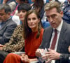 Parée d'une somptueuse robe rouge brique de la marque Ferragamo, Letizia d'Espagne a attiré tous les regards avec son sac à fleurs Furla. 
La reine Letizia d'Espagne participe à la "Rencontre annuelle de la Journée mondiale de recherche sur le cancer" à Milan, le 26 septembre 2024. © Zuma Press / Bestimage 