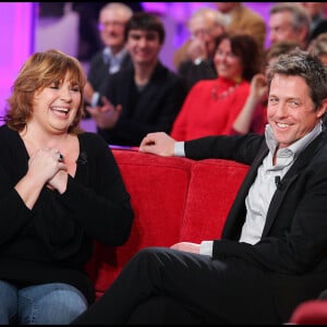 Michèle Bernier et Hugh Grant dans "Vivement Dimanche".