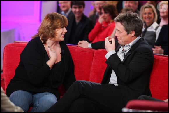 Michèle Bernier et Hugh Grant dans "Vivement Dimanche".