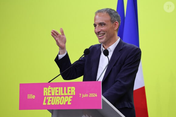 Raphaël GLUCKSMANN (Député Européen et tête de liste Réveiller l'Europe - Dernier meeting du candidat socialiste R.Glucksmann aux élections européennes à Lille. Le 7 juin 2024 © Laurent Sanson / Panoramic / Bestimage