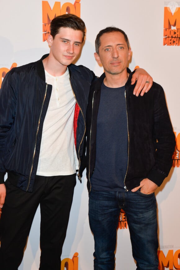 Noé Elmaleh et son père Gad Elmaleh (Voix de Gru) - Avant-première du film d'animation "Moi Moche et Méchant 3" au cinéma Gaumont Champs-Elysées Marignan à Paris, France, le 27 juin 2017. © Coadic Guirec/Bestimage 