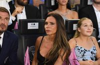 Victoria Beckham à Paris : Sa fille Harper sublime aux côtés de son frère Cruz et sa compagne, sosie parfait de leur mère !