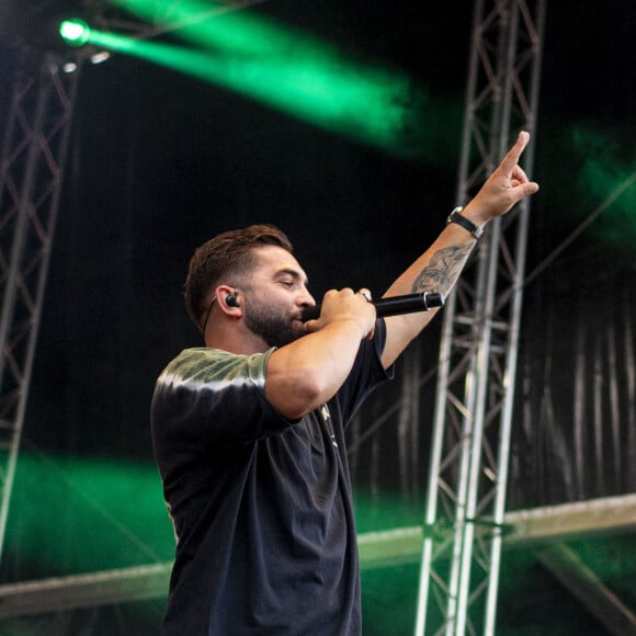 Kendji Girac en concert lors du Festival "Paris Paradis" au parc de la Villette à Paris le 10 septembre 2023. © Pierre Perusseau/Bestimage