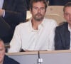 François Roelants et son mari Marc-Olivier Fogiel - Personnalités dans les tribunes lors des Internationaux de France de tennis de Roland Garros 2024 à Paris. Le 29 mai 2024 © Jacovides-Moreau / Bestimage 