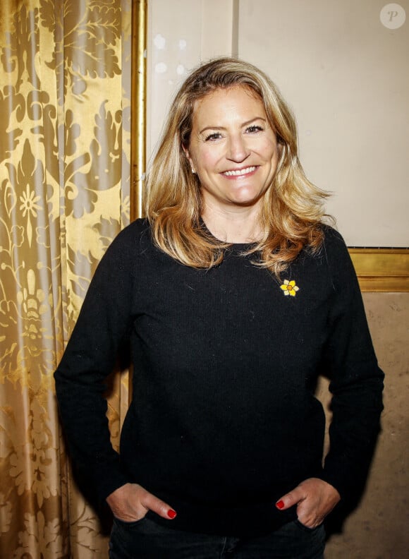 Astrid Bard lors du lancement de l'opération 'Une Jonquille contre le cancer' sur la place du Panthéon à Paris, France, le 15 mars 2022. © Denis Guignebourg/BestImage