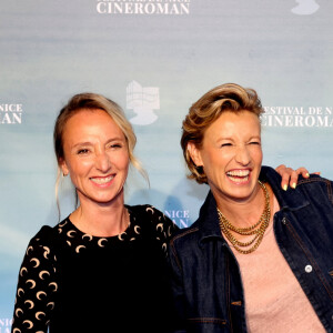 Audrey Lamy et sa soeur Alexandra Lamy - 6ème édition du festival Cinéroman à Nice le 1er octobre 2024. © Dominique Jacovides - Bruno Bebert / Bestimage