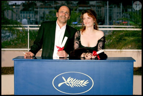 Agnès Jaoui et Jean-Pierre Bacri, cérémonie de cloture du 57e festival du film de Cannes en 2004.