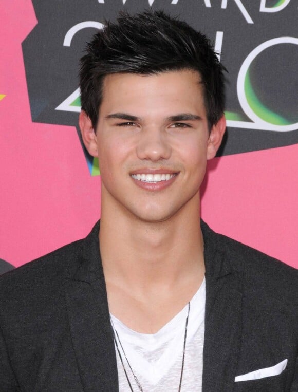 Taylor Lautner, lors des Kids' Choice Awards 2010, samedi 27 mars.