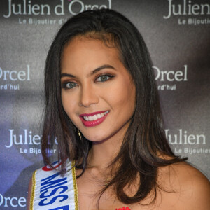 Miss France 2019 Vaimalama Chaves lors du cocktail de dévoilement de la couronne de Miss France 2019 Julien D'Orcel à Paris, France, le 7 novembre 2019. Photo par Shootpix/ABACAPRESS.COM